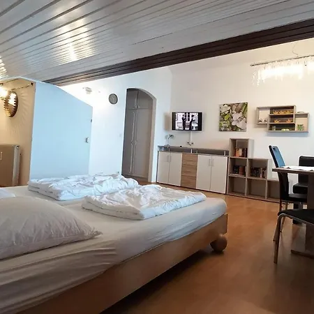 Adrian Seeblick: Lakeside With Pool And Access Апартаменты