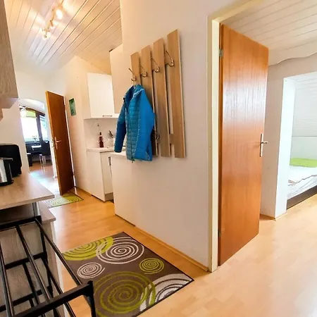 Adrian Seeblick Haensel U Gretel Am Ossiacher See, Hallenbad, Skiarena Gerlitzen Steindorf am Ossiacher See