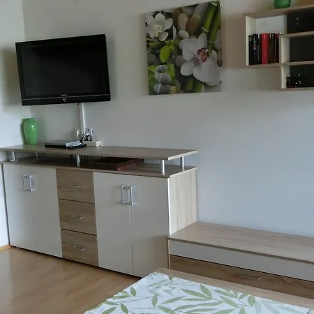 Adrian Seeblick Haensel U Gretel Am Ossiacher See, Hallenbad, Skiarena Gerlitzen Steindorf am Ossiacher See