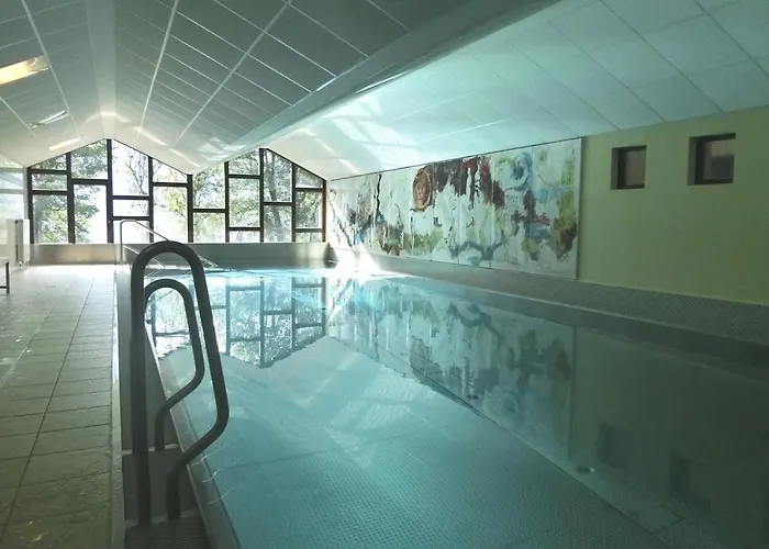 Adrian Seeblick Haensel U Gretel Am Ossiacher See, Hallenbad, Skiarena Gerlitzen Steindorf am Ossiacher See