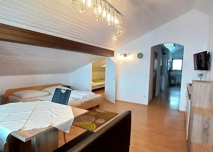 Apartment Adrian Seeblick: Lakeside With Pool And Access