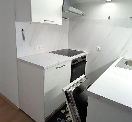 Adrian Seeblick Haensel U Gretel Am Ossiacher See, Hallenbad, Skiarena Gerlitzen *