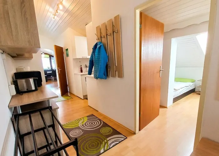 Adrian Seeblick Haensel U Gretel Am Ossiacher See, Hallenbad, Skiarena Gerlitzen Steindorf am Ossiacher See